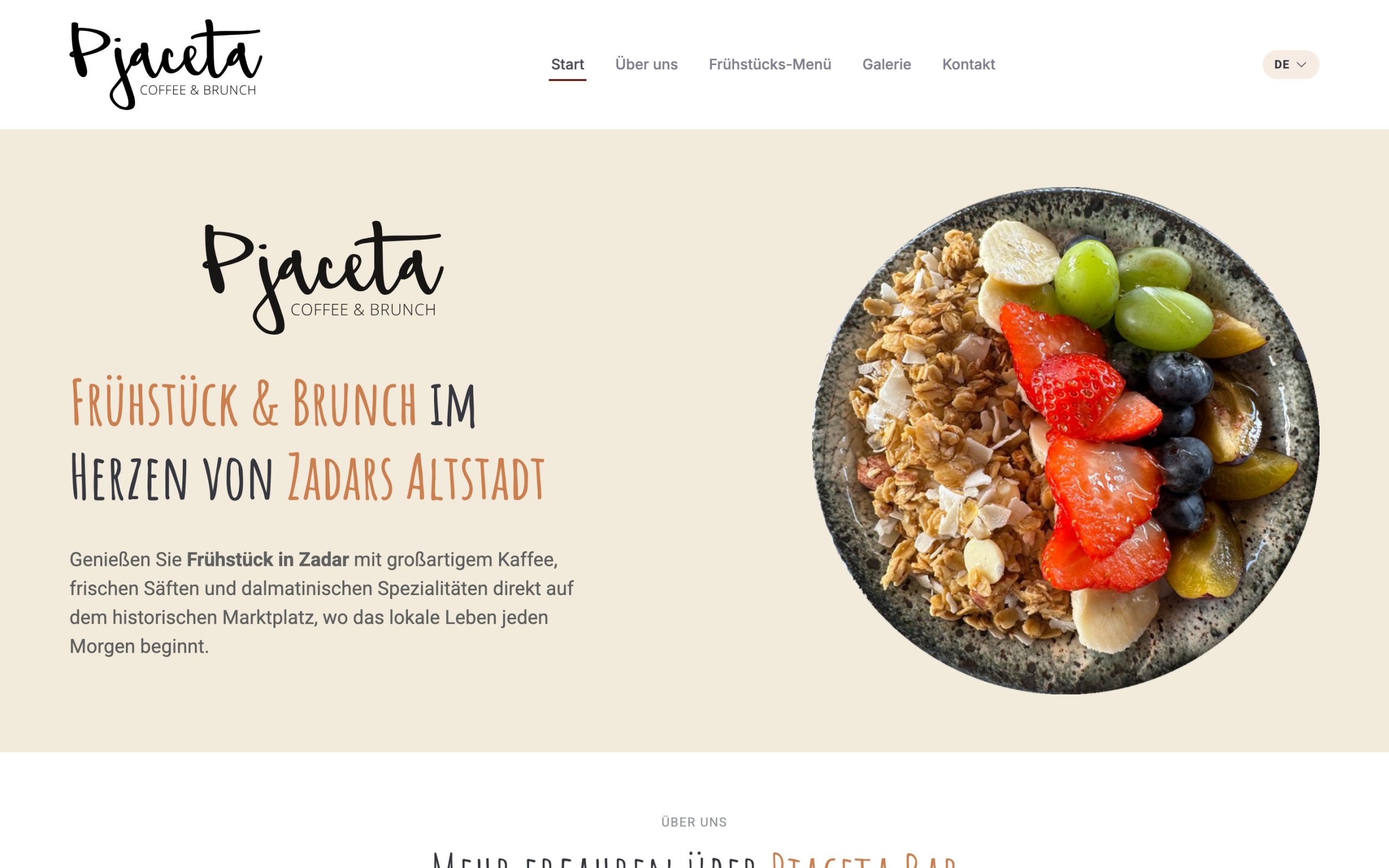 Desktopansicht der Website der Pjaceta Bar